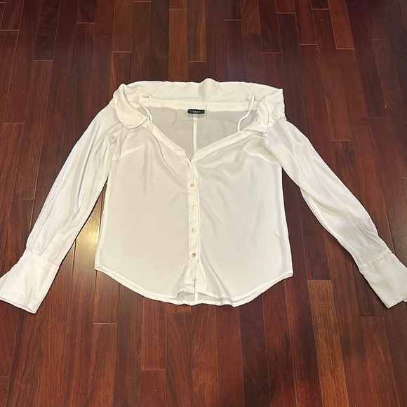 Vici White City Summer Cold Shoulder Blouse - Picture 3 of 7